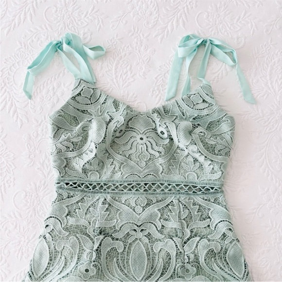 NWOT Lulus Won Your Heart Sage Green Lace Tie-Strap High-Low Midi Dress Small - Picture 3 of 8